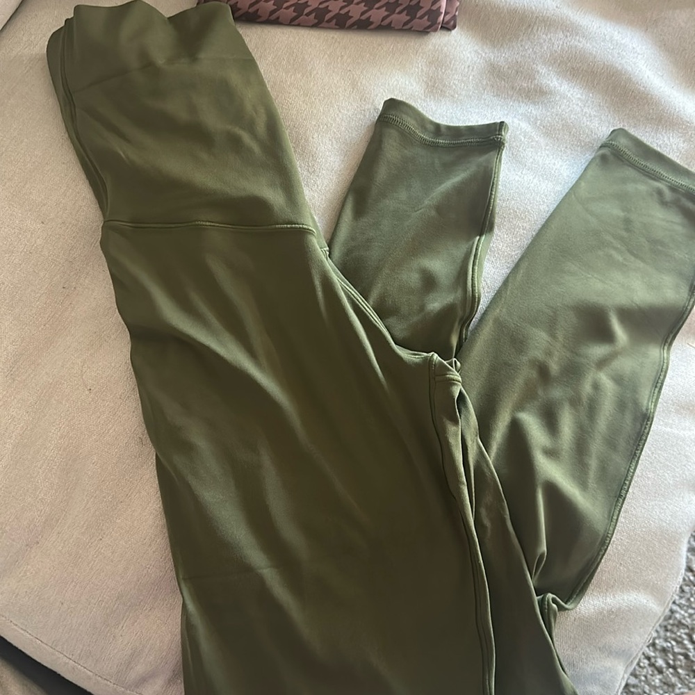 Aerie Offline - Olive Green